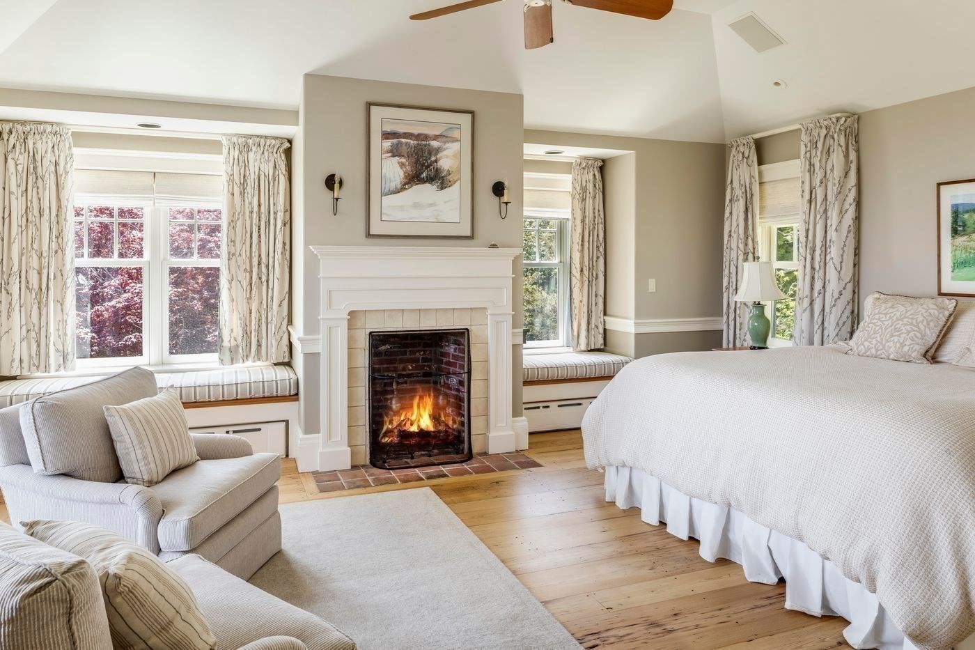 239 Summer Property Photo 32