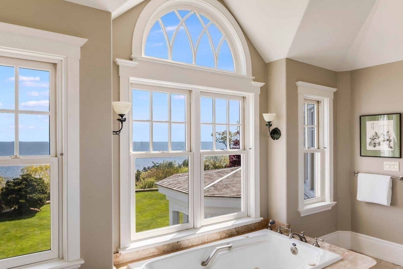 239 Summer Property Photo 33