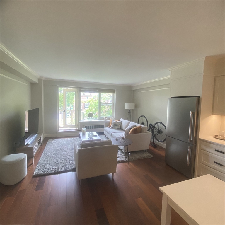 145 Pinckney # 306 Property Photo 1
