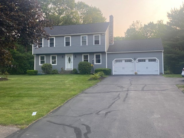 4 Erin Ln Property Photo 1