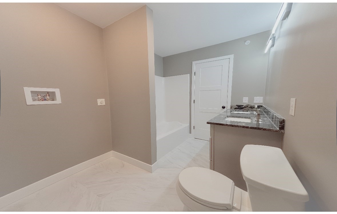 54 Richards St # 0 Property Photo 17