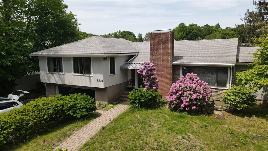 360 Brookline St Property Photo 1