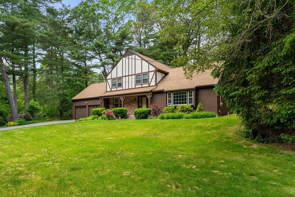 369 Border Rd Property Photo 1