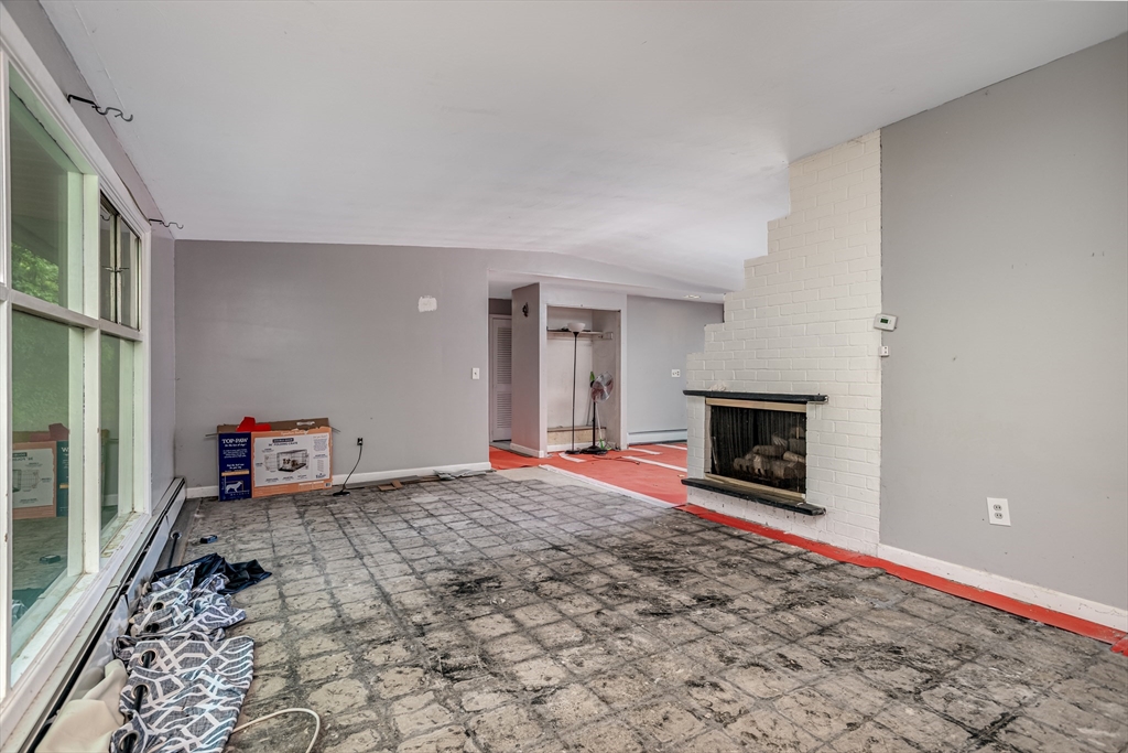 61 Barry Rd Property Photo 12