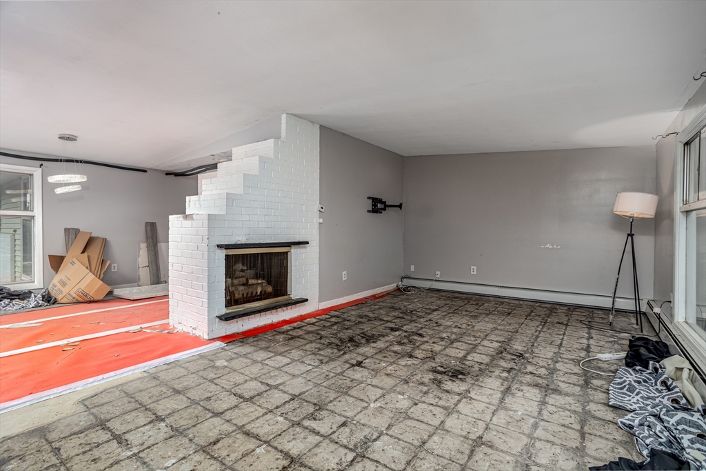 61 Barry Rd Property Photo 13