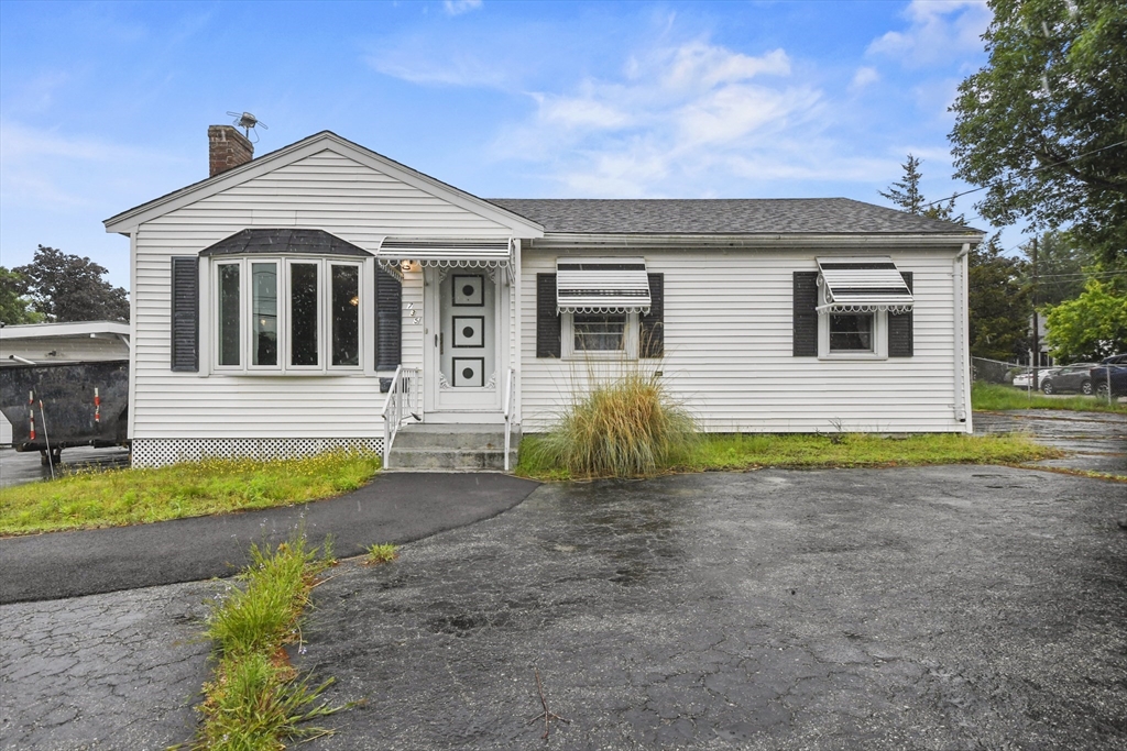 735 Rathbun Street Property Photo 1