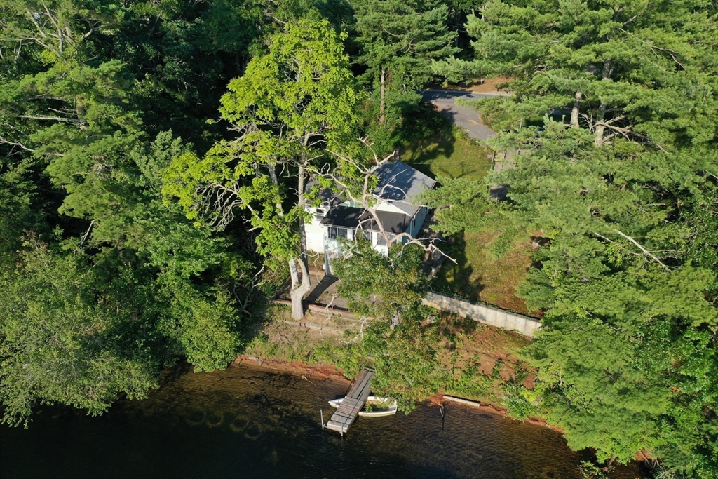 8 Plymouth Ave