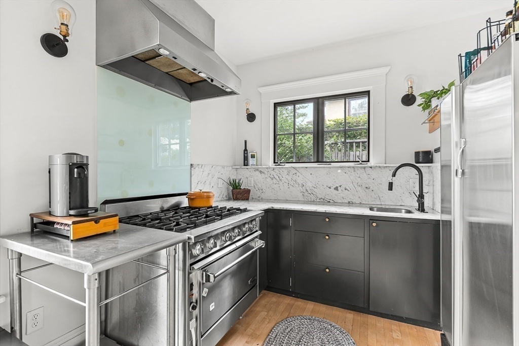 9 Lakeview Terrace Property Photo 18