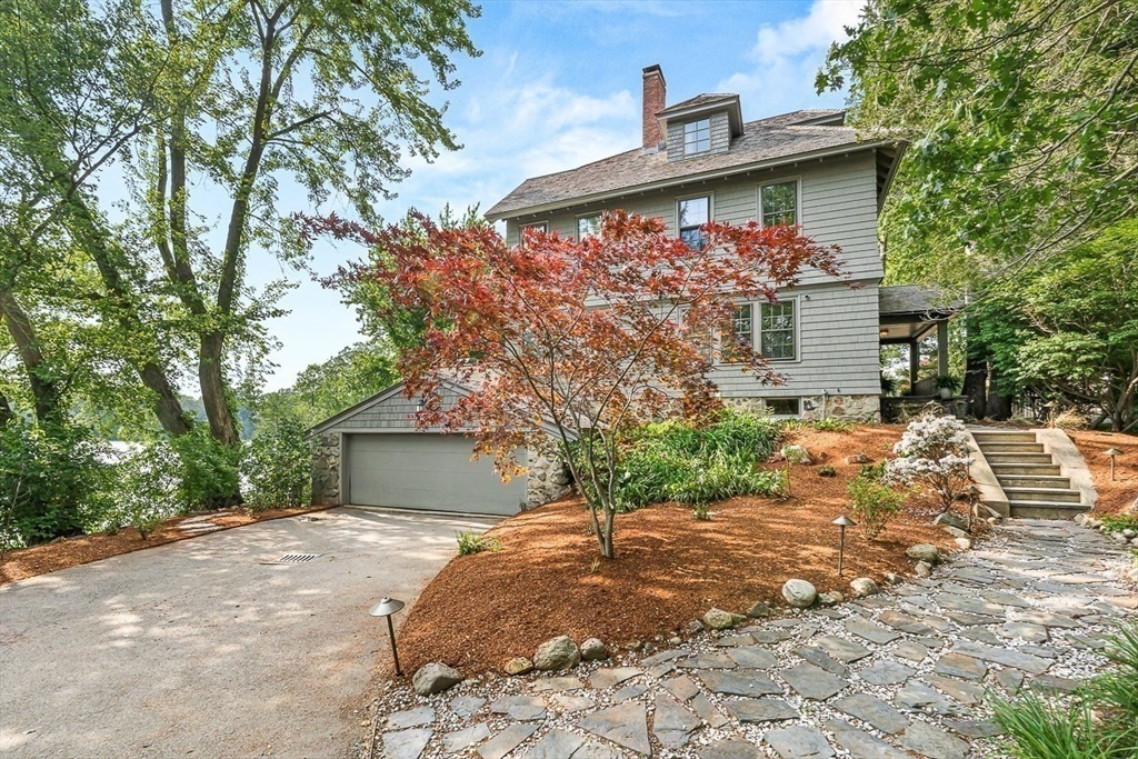 9 Lakeview Terrace Property Photo 36