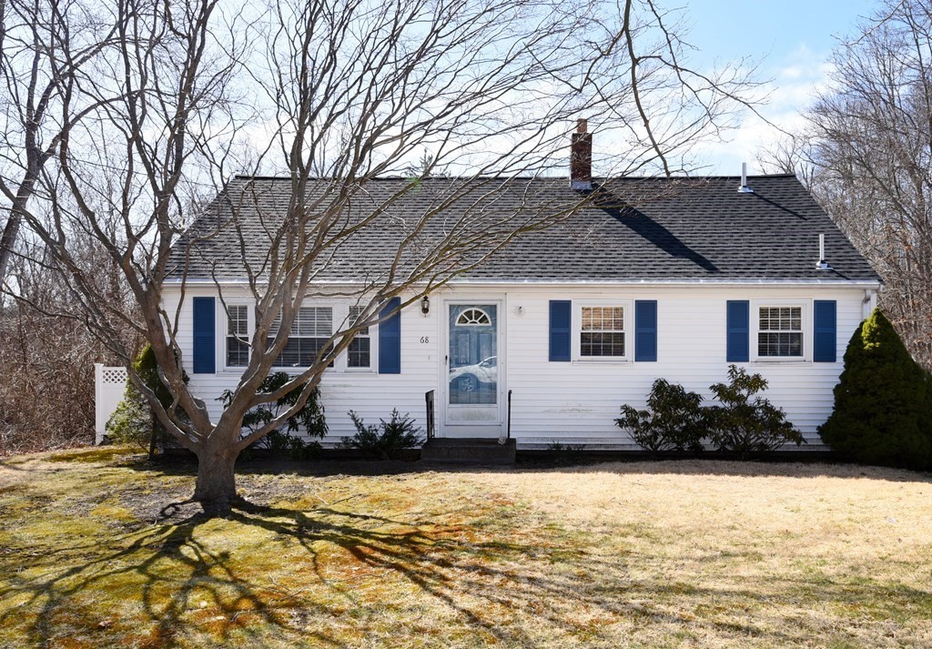 68 Auburn St Property Photo 1