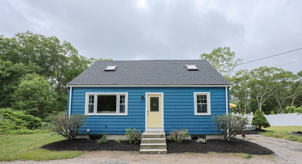 57 Hawes Street Property Photo 1