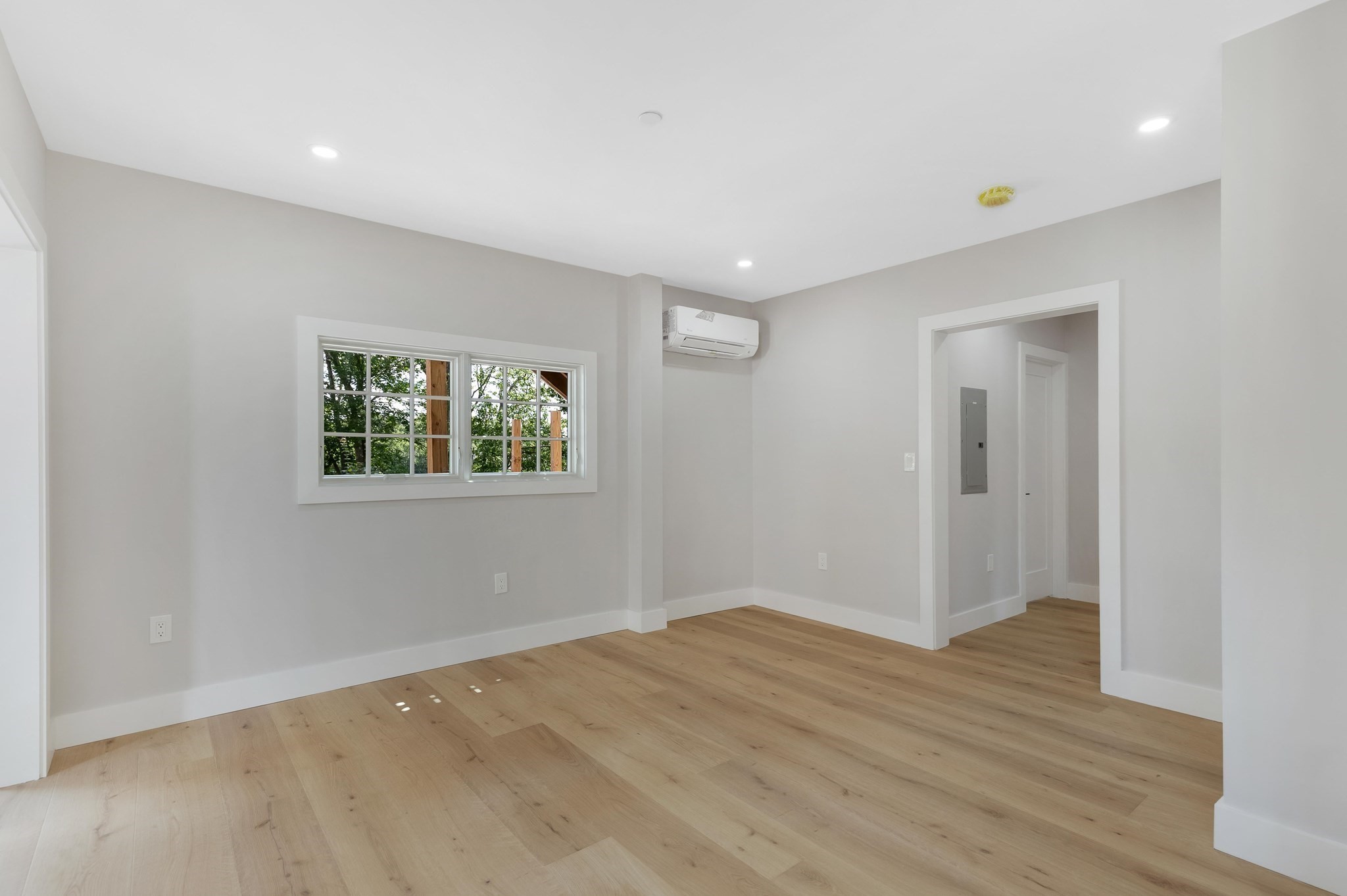 8 Crystal Street # 2 Property Photo 8