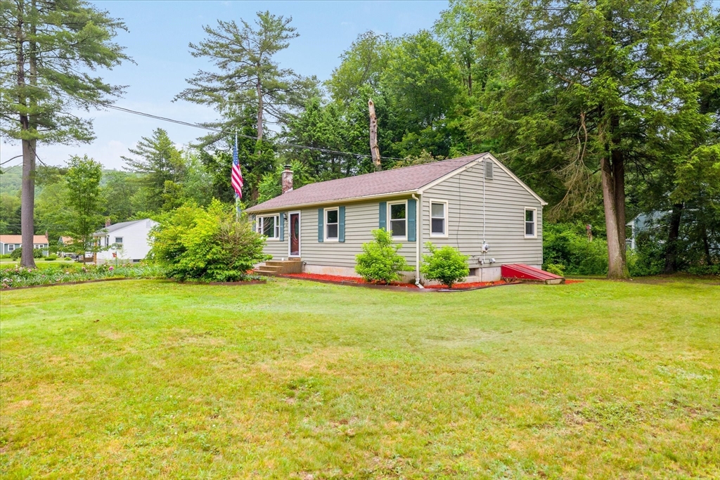61 Mattawa Cir Property Photo 1
