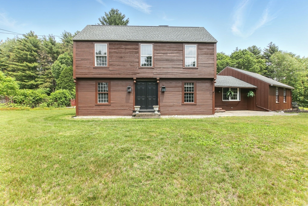 247 Franklin St Property Photo 1