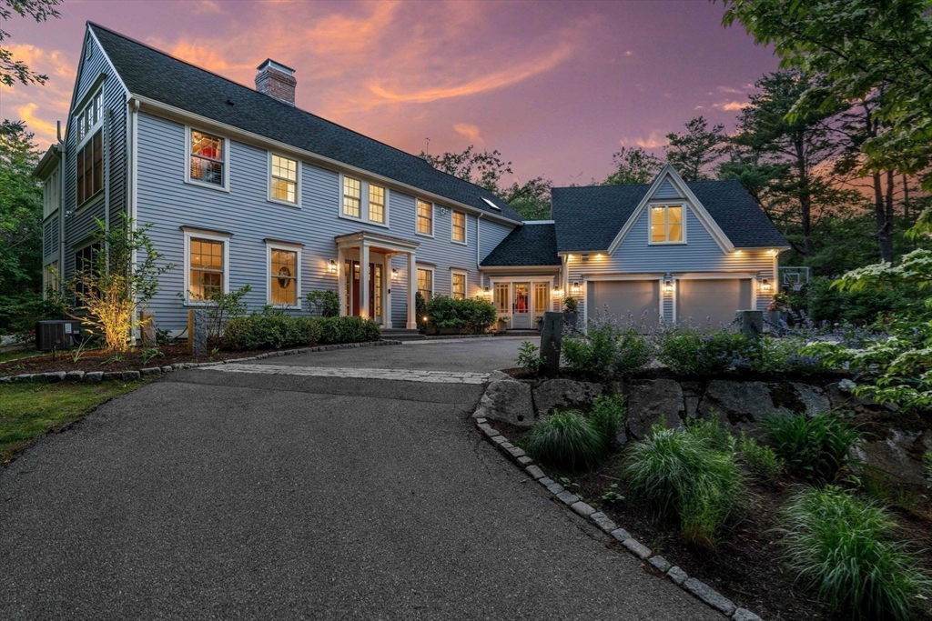 1 Crooked Ln Property Photo 1