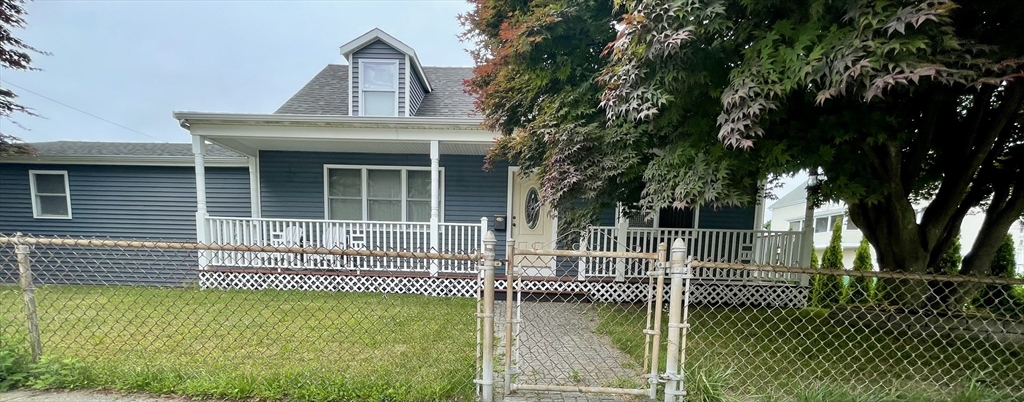 871 King St Property Photo 1