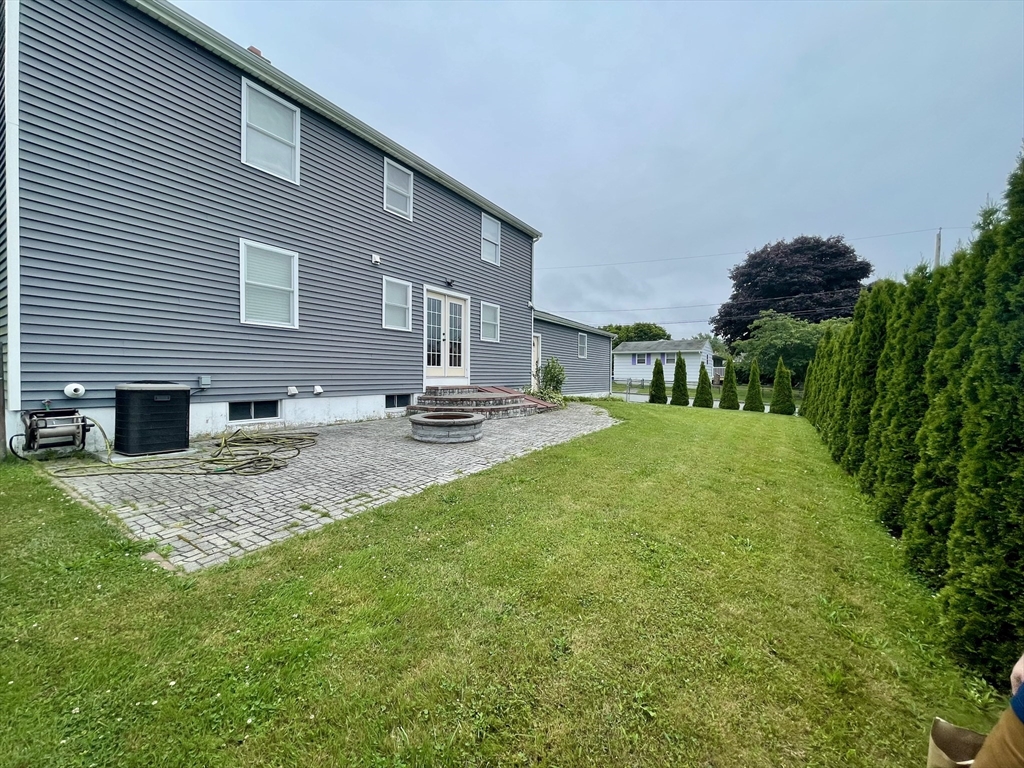 871 King St Property Photo 5