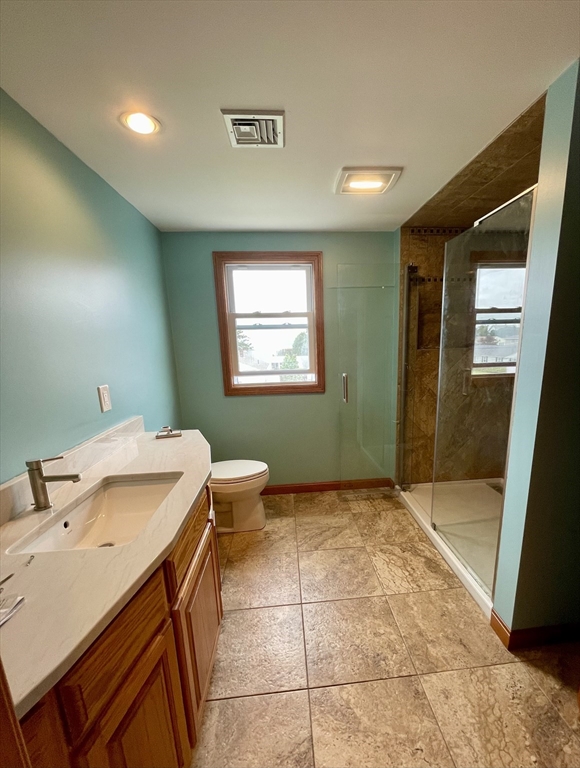 871 King St Property Photo 25