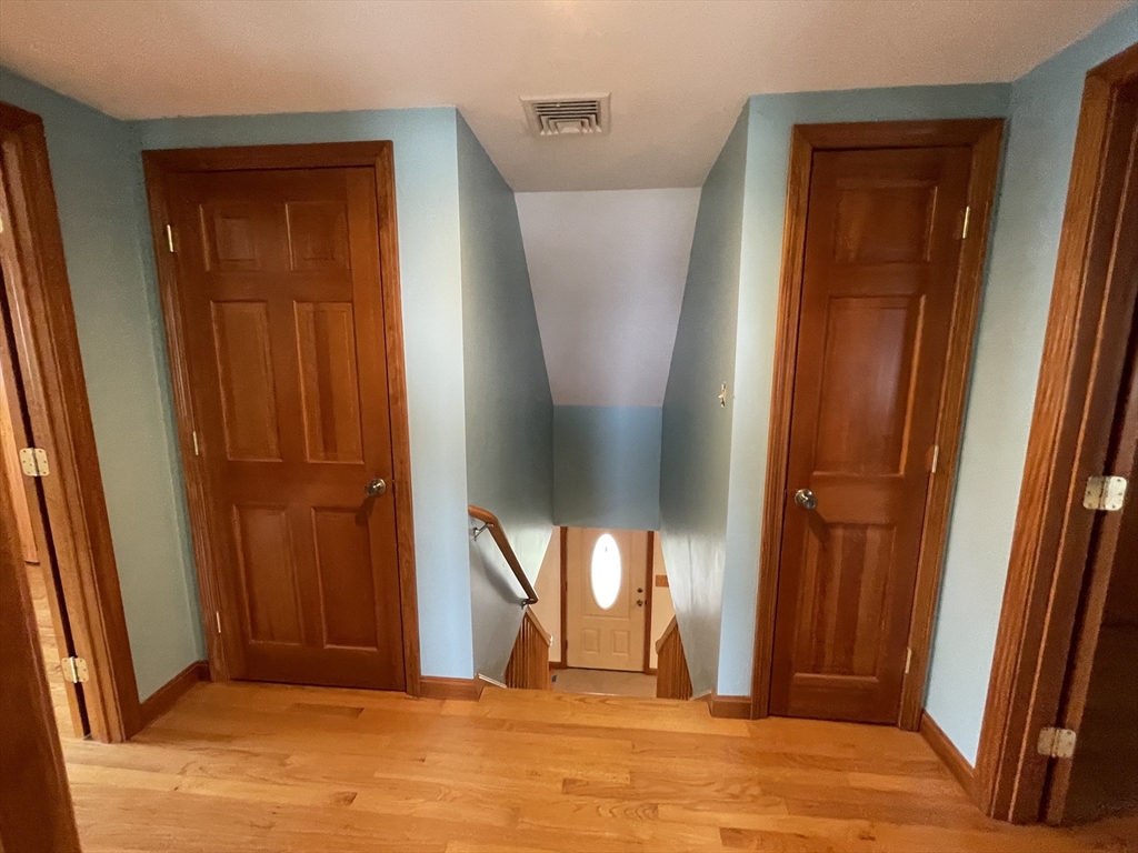 871 King St Property Photo 31