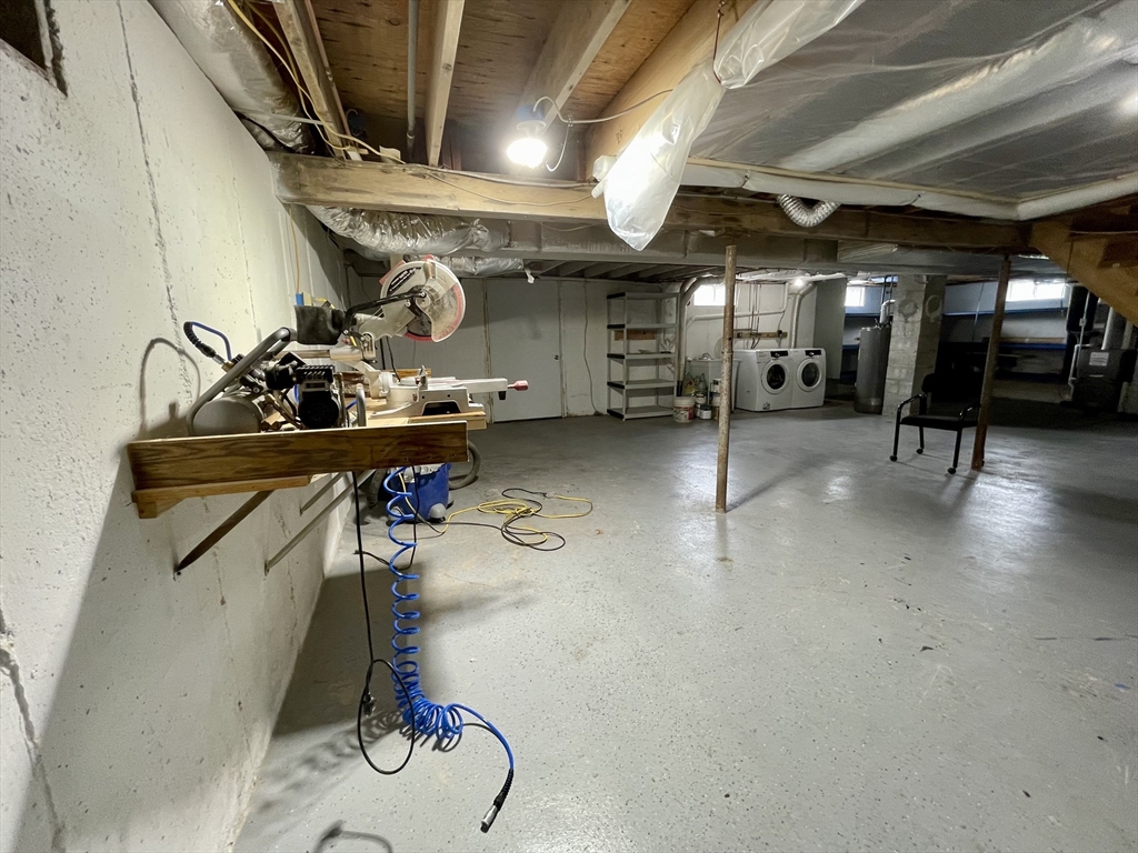 871 King St Property Photo 33