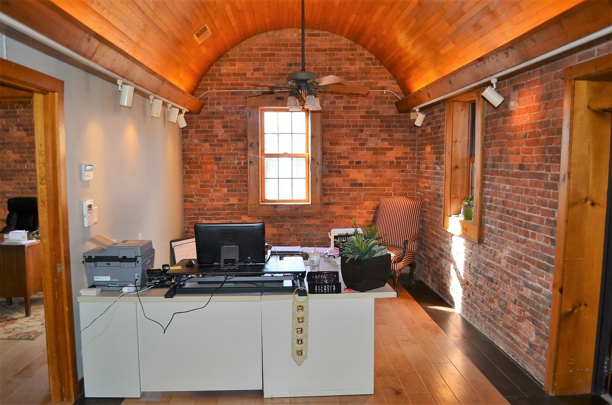 60 Court St Property Photo 3