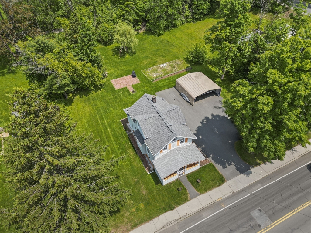 115 Crane Ave Property Photo 1