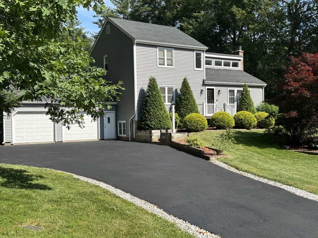 2 Evergreen Drive Property Photo 1