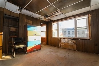 289 Bank St. Property Photo 5