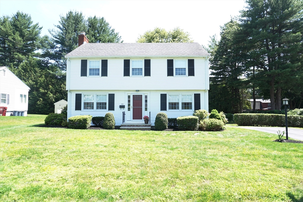 40 Miriam Ln Property Photo 1