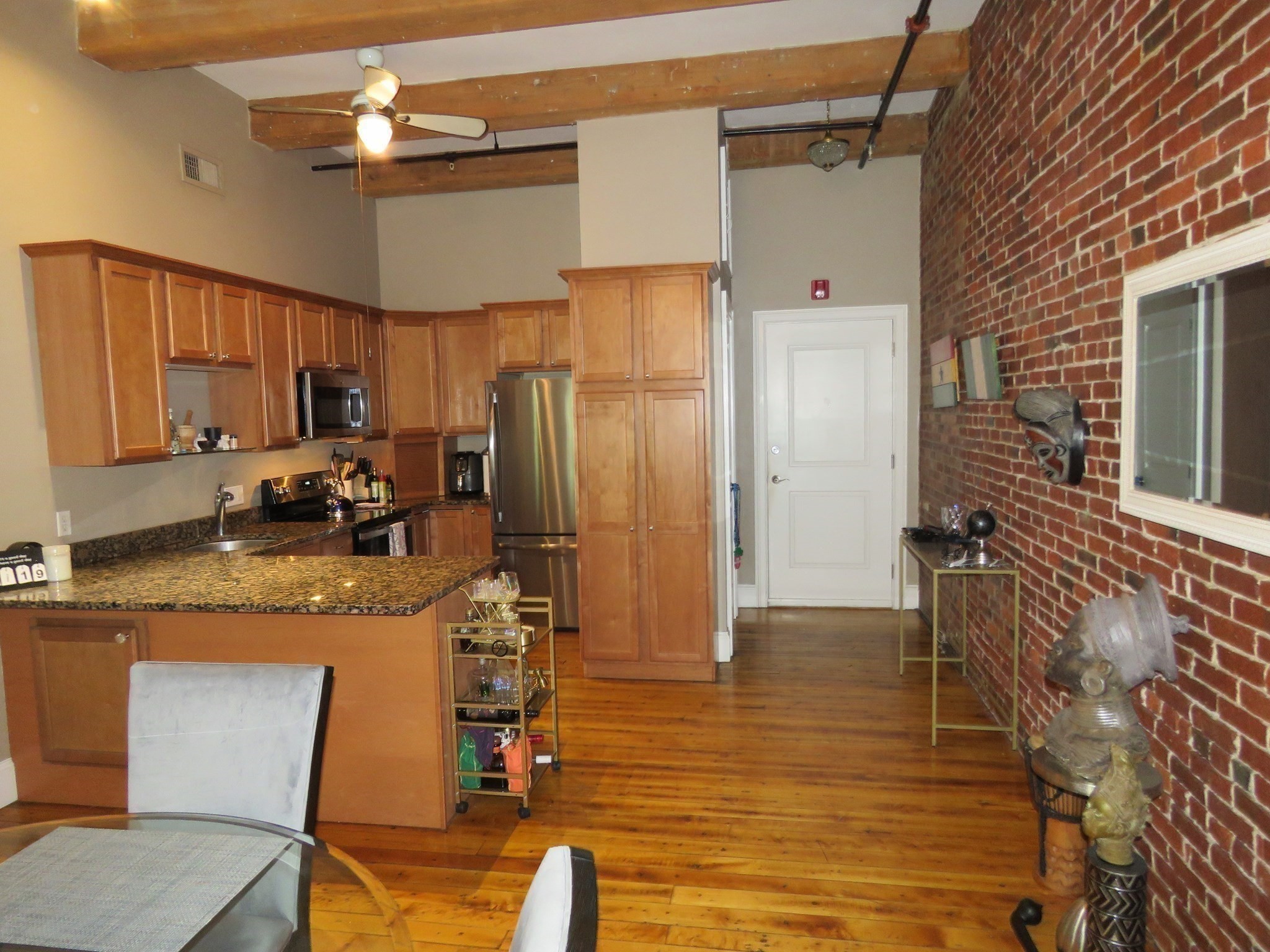 61 Market St # 2b Property Photo 7