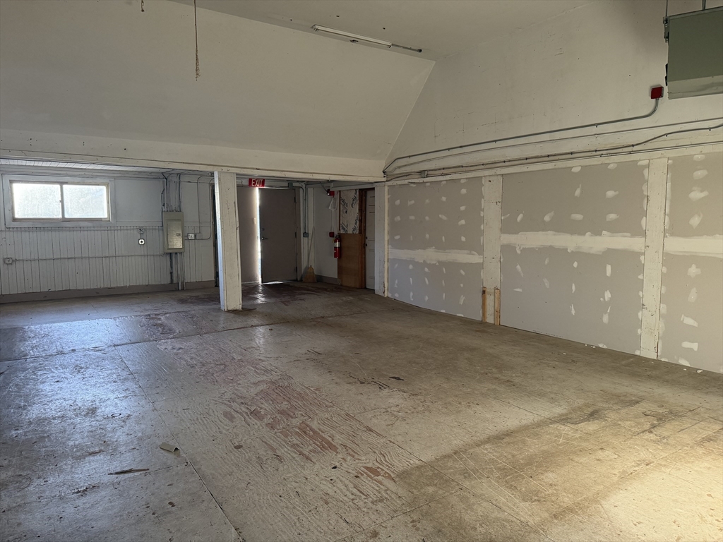 59 North St # C Property Photo 4