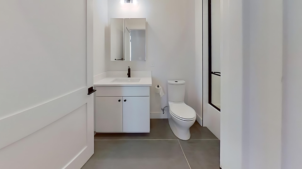 16-18 Highgate St. # 102 Property Photo 6