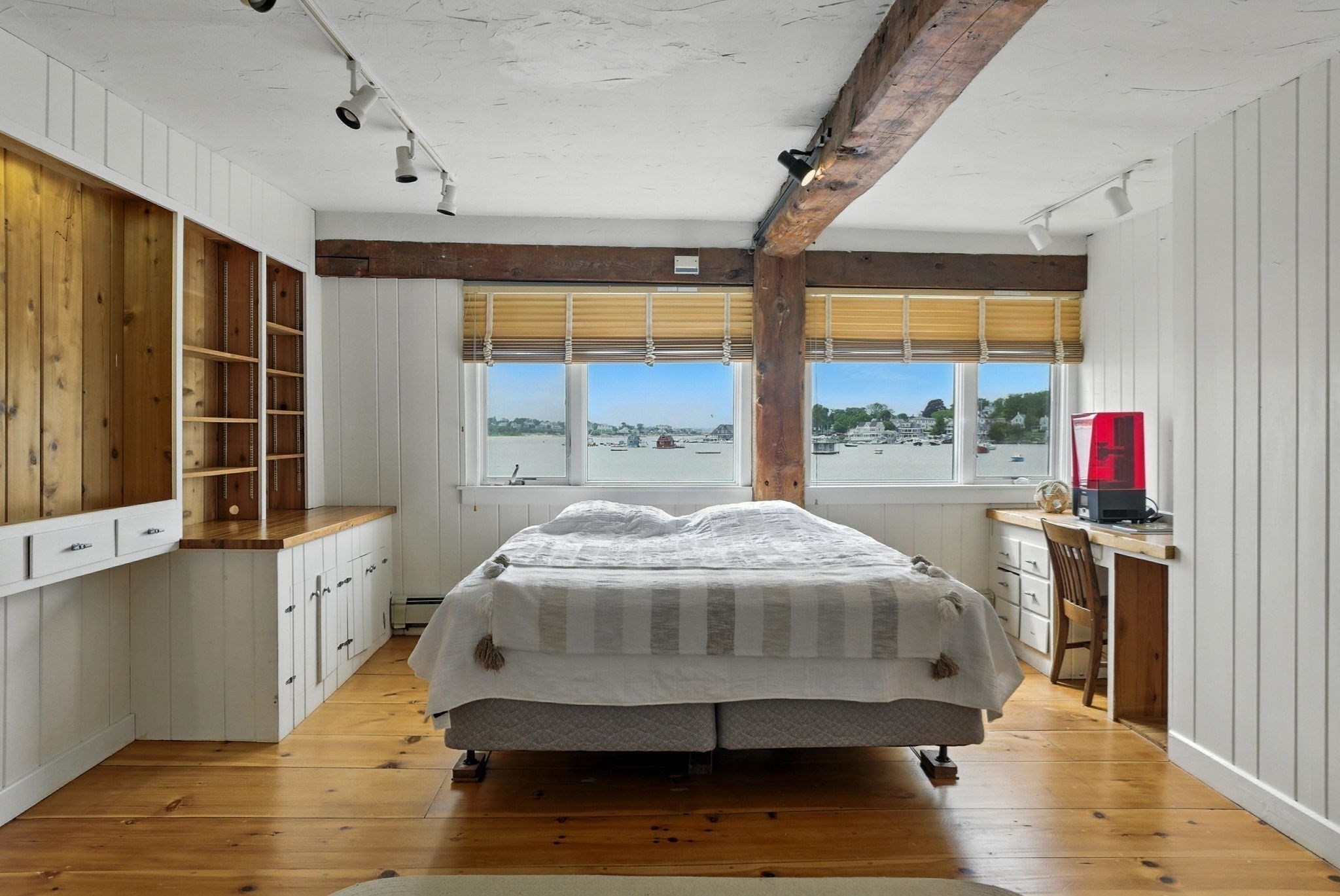 672 Washington Street Property Photo 19