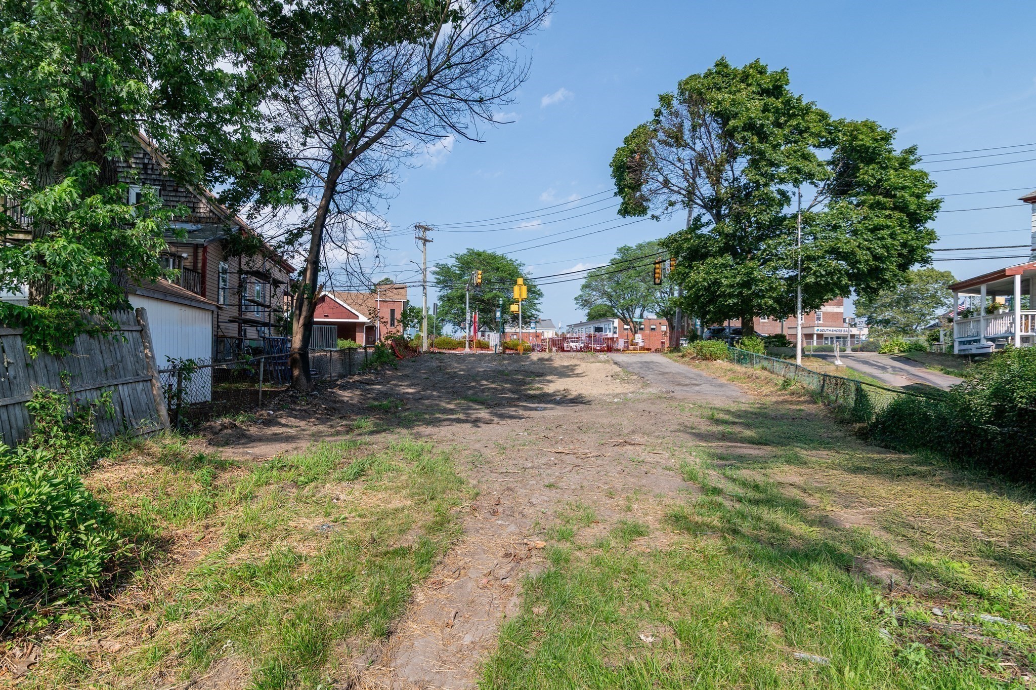 6 Franklin St Property Photo 10