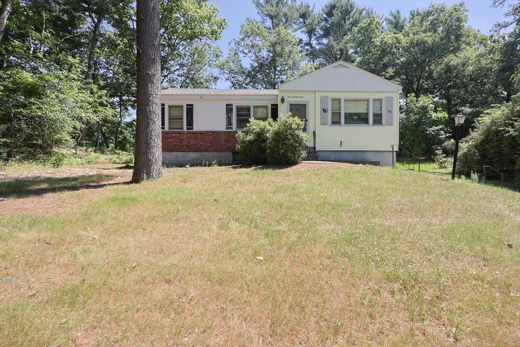 194 Indian Ln Property Photo 1