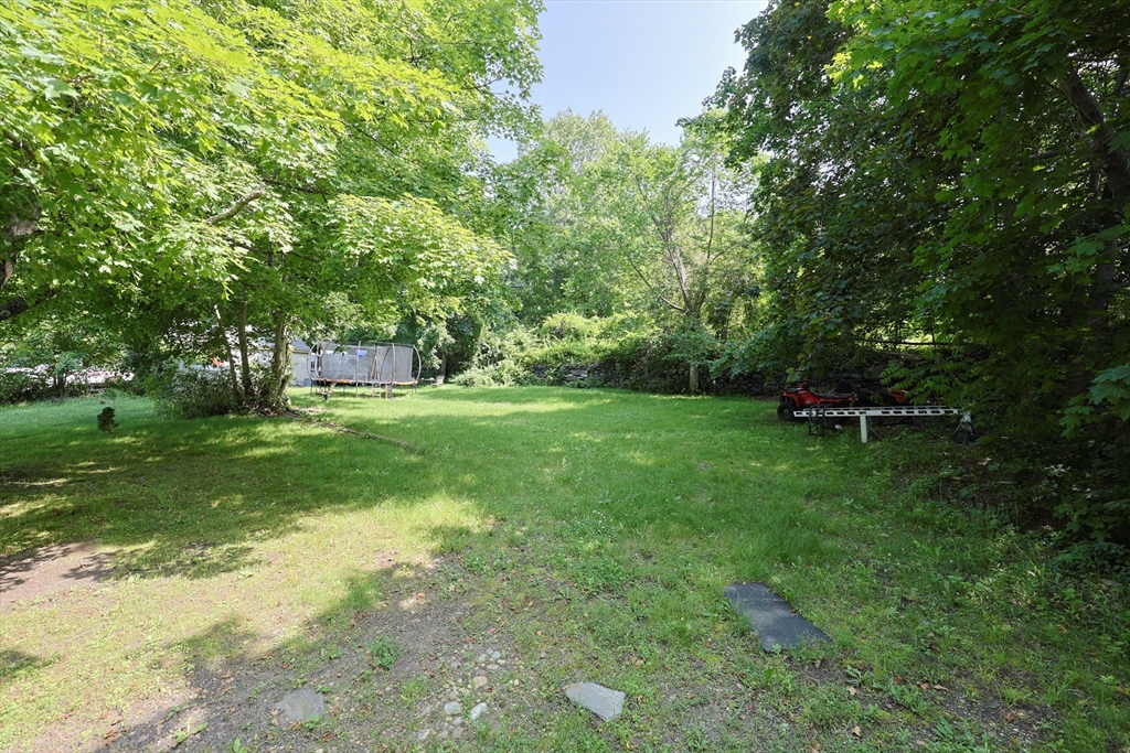 25 Elm St Property Photo 36