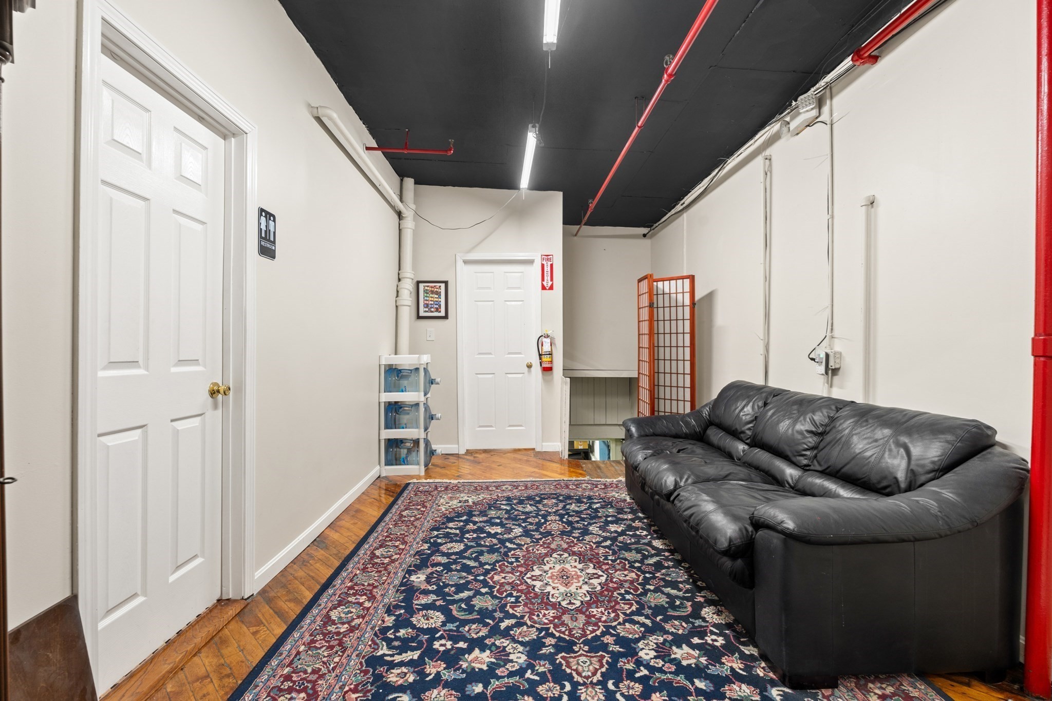 22 Laurel St Property Photo 16