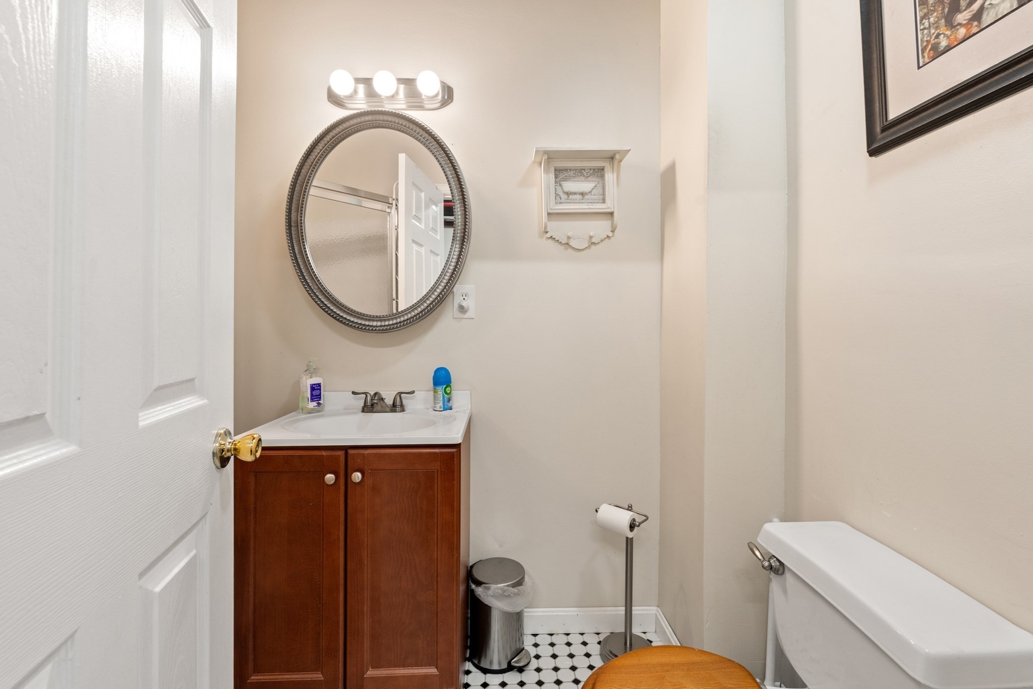 22 Laurel St Property Photo 18