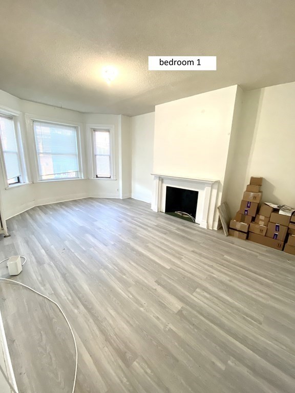 18 Glenville Ave # 3 Property Photo 6