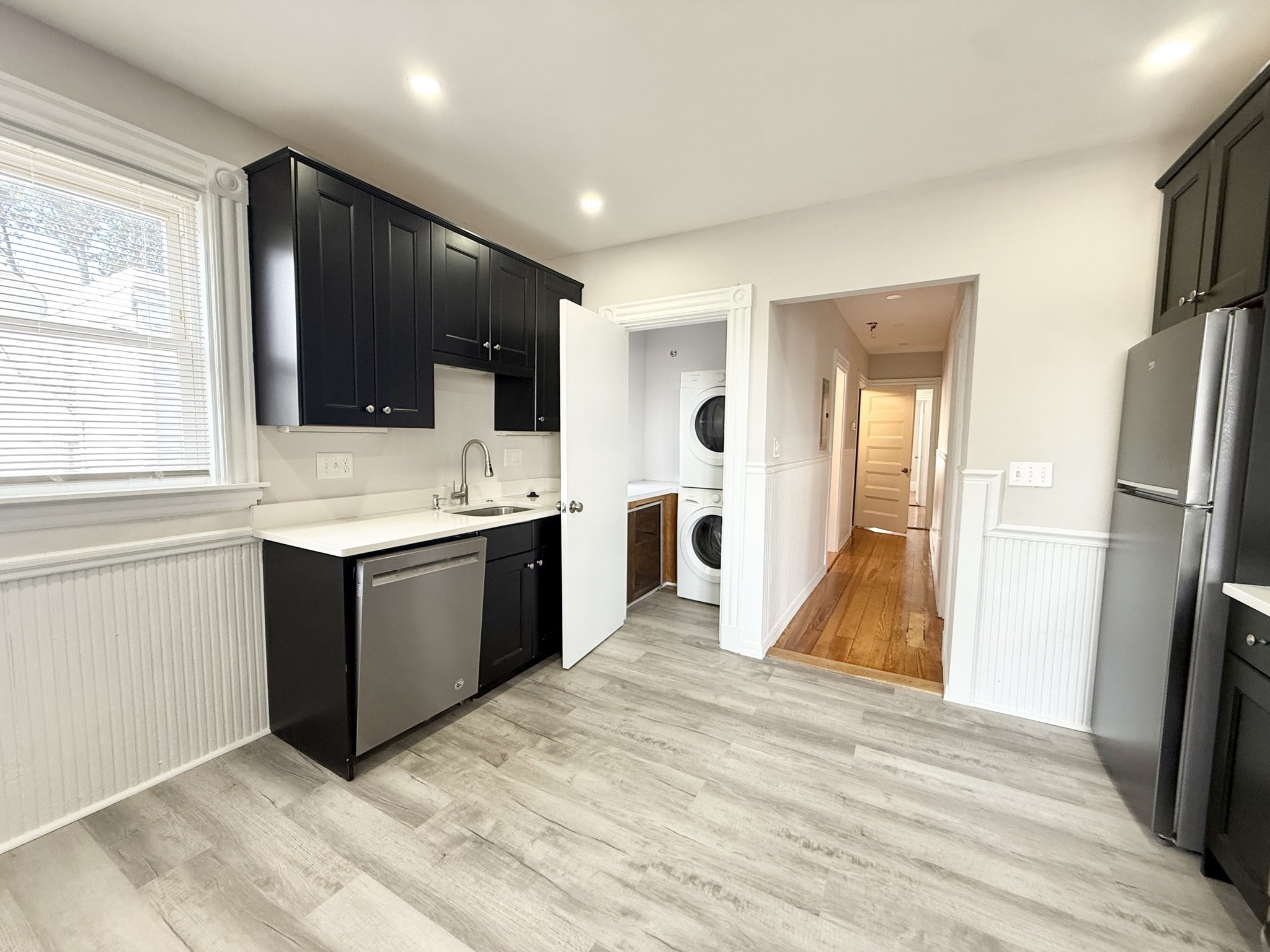 71 Saxton St # 3 Property Photo 1