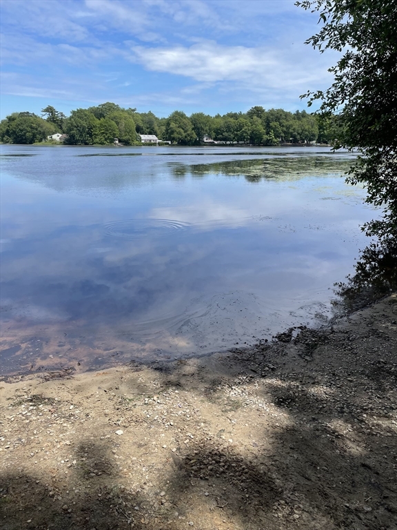 55 Lakeside Property Photo 1