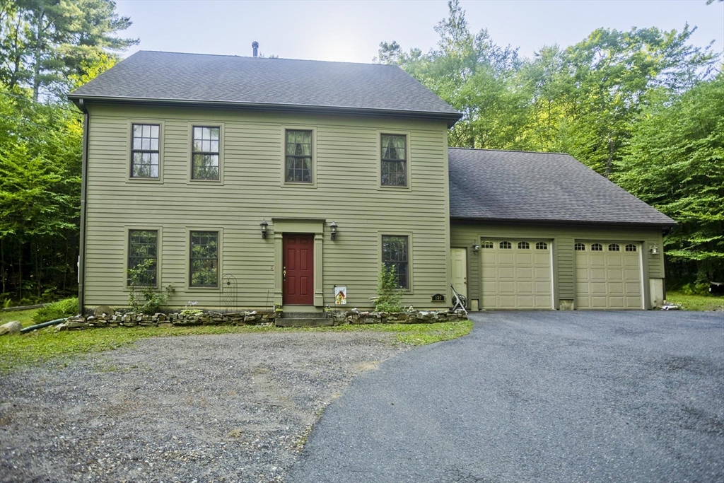 197 Bumstead Rd Property Photo 1
