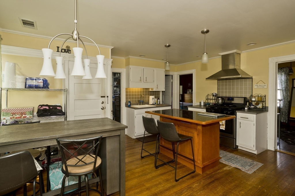 84 George Street Property Photo 6