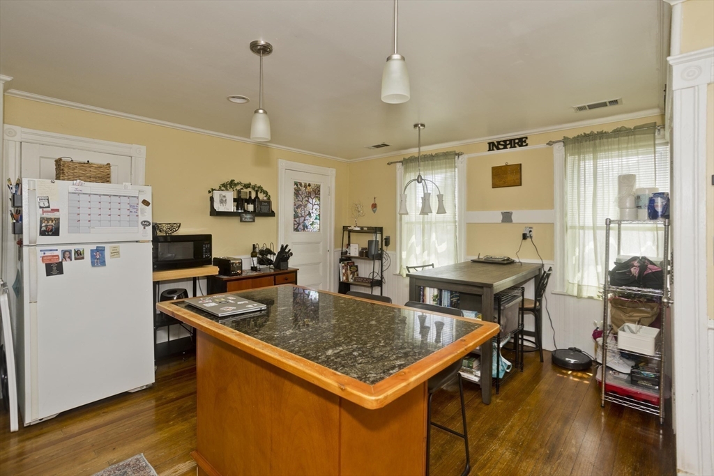 84 George Street Property Photo 8