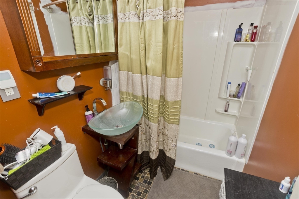 84 George Street Property Photo 9