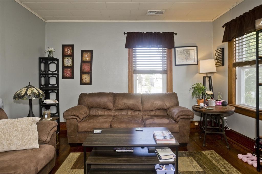 84 George Street Property Photo 11