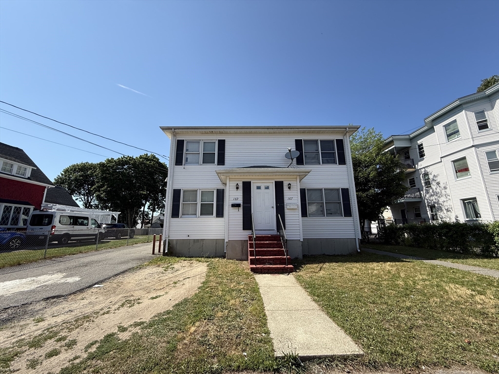 167 Whittenton St Property Photo 2