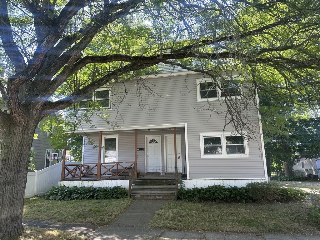 120-122 Sycamore St Property Photo 2