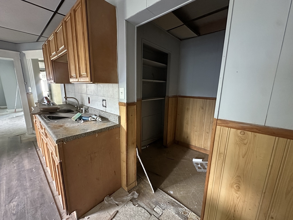 120-122 Sycamore St Property Photo 7