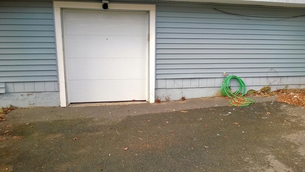 1357 Main St Property Photo 2